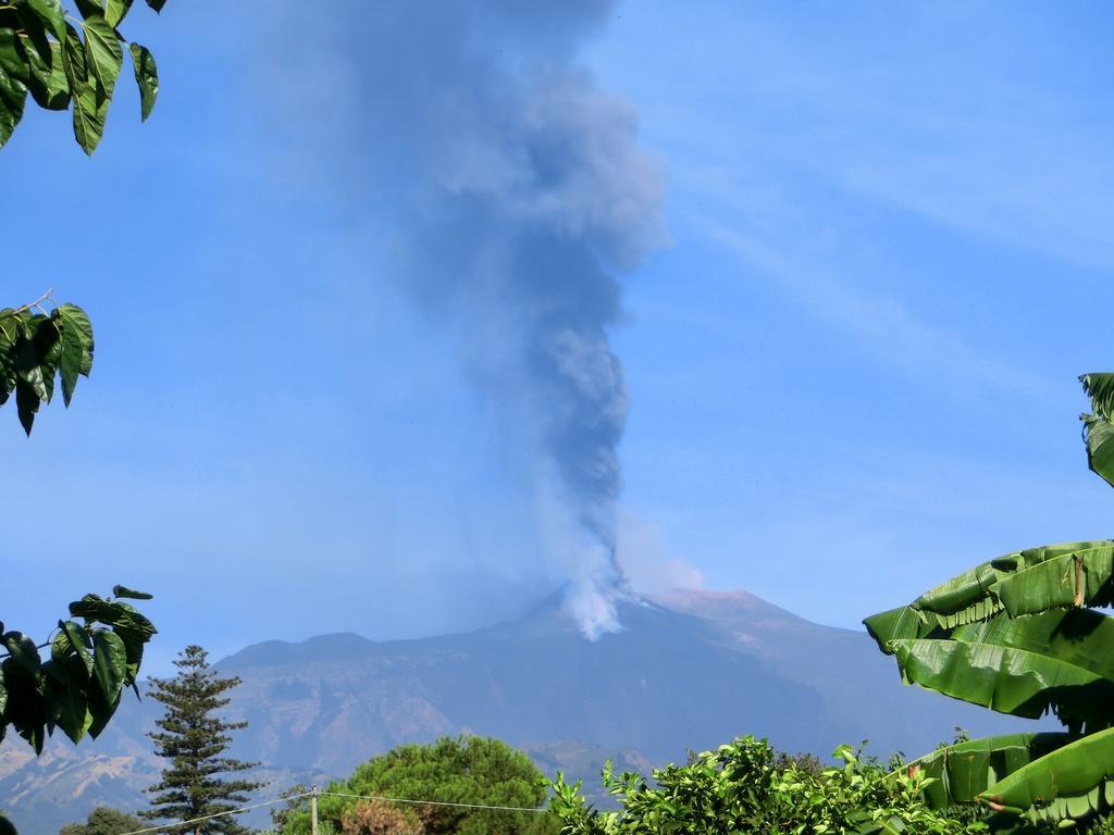 Il Limoneto Acireale Villa Buitenkant foto